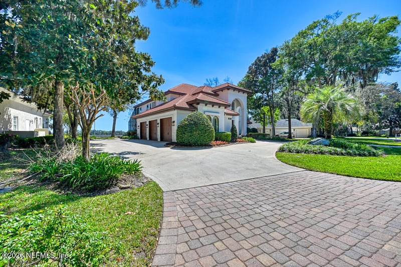 1037 Shipwatch Dr, Jacksonville, FL 32225