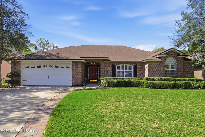 684 Chestwood Chase Dr, Orange Park, FL 32065