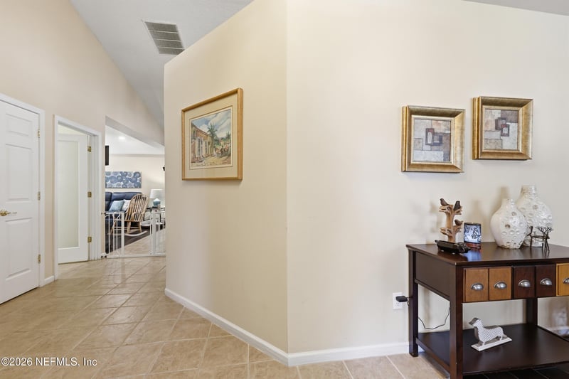 684 Chestwood Chase Dr, Orange Park, FL 32065