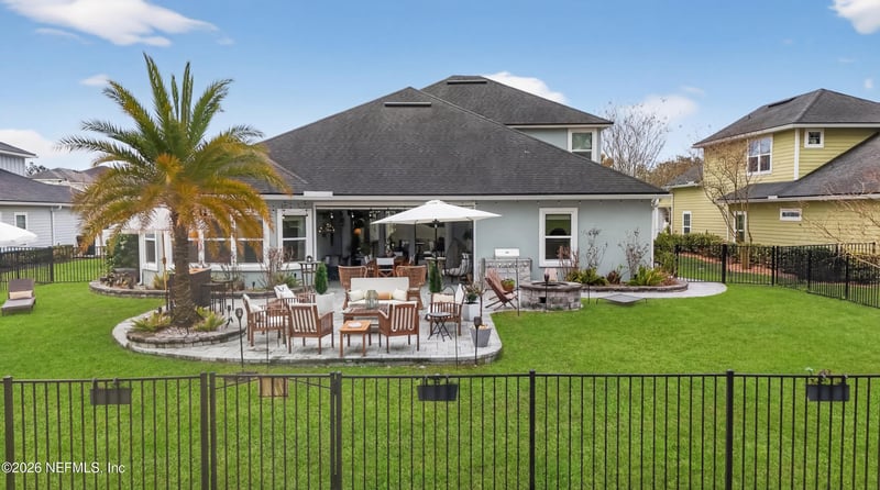 2397 Club Lake Dr, Orange Park, FL 32065