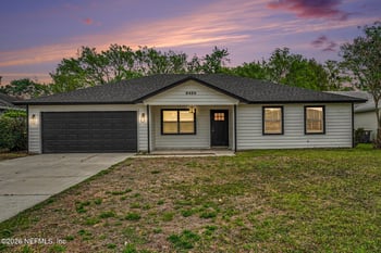 8459 Pikes Peak Dr, Jacksonville, FL 32244