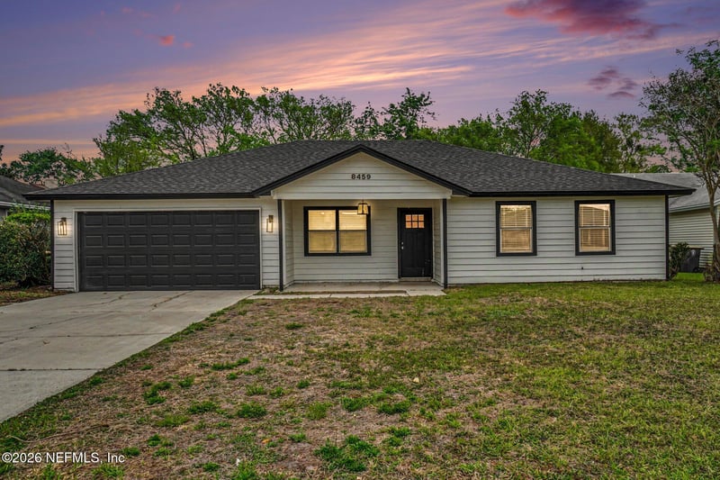 8459 Pikes Peak Dr, Jacksonville, FL 32244