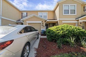 5908 Brice Ct, Jacksonville, FL 32244