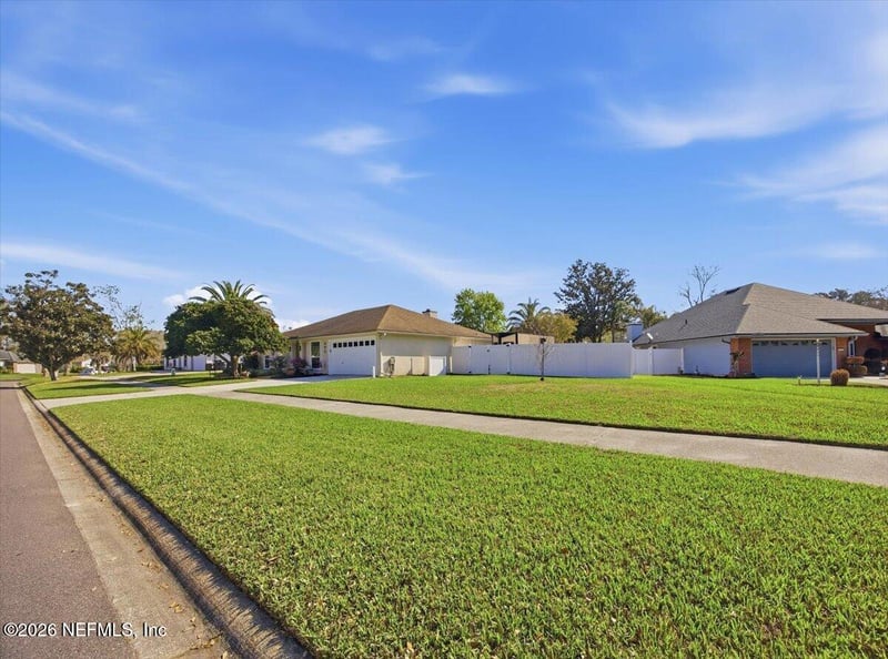 494 Baybrook Dr, Fleming Island, FL 32003