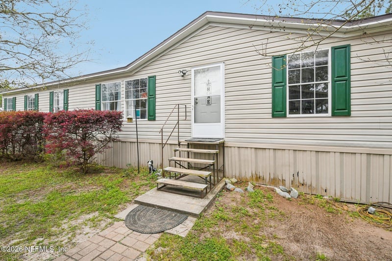 11710 Faye Rd, Macclenny, FL 32063