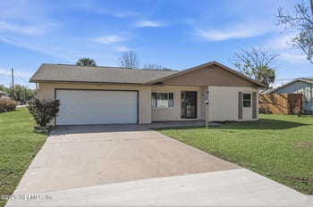 70 Perrotti Ln, Palm Coast, FL 32164