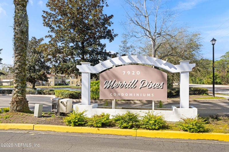 7920 Merrill Rd #102, Jacksonville, FL 32277