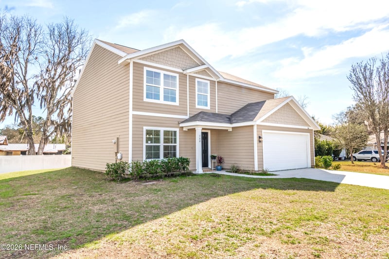 768 Constitution Pl, Macclenny, FL 32063