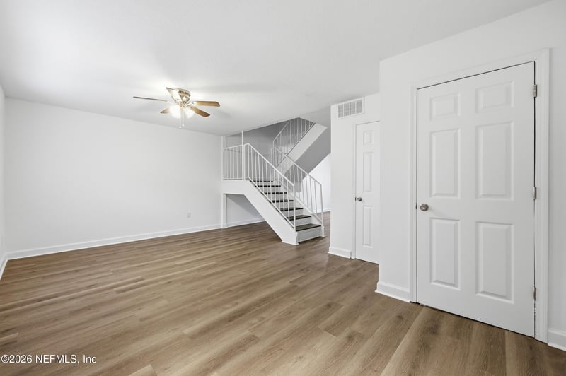 8201 Sutton Pl, Jacksonville, FL 32217