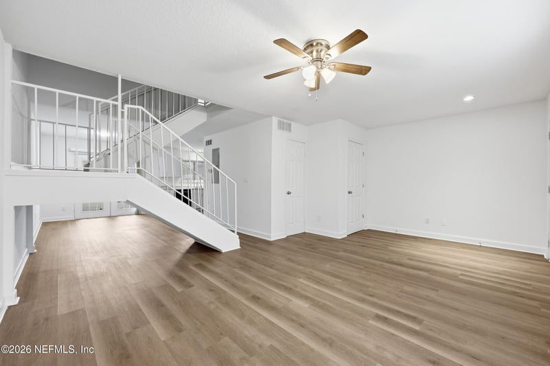 8201 Sutton Pl, Jacksonville, FL 32217