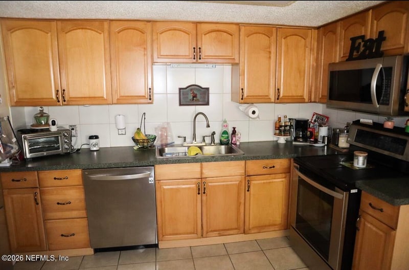 6731 Seaboard Ave, Jacksonville, FL 32244