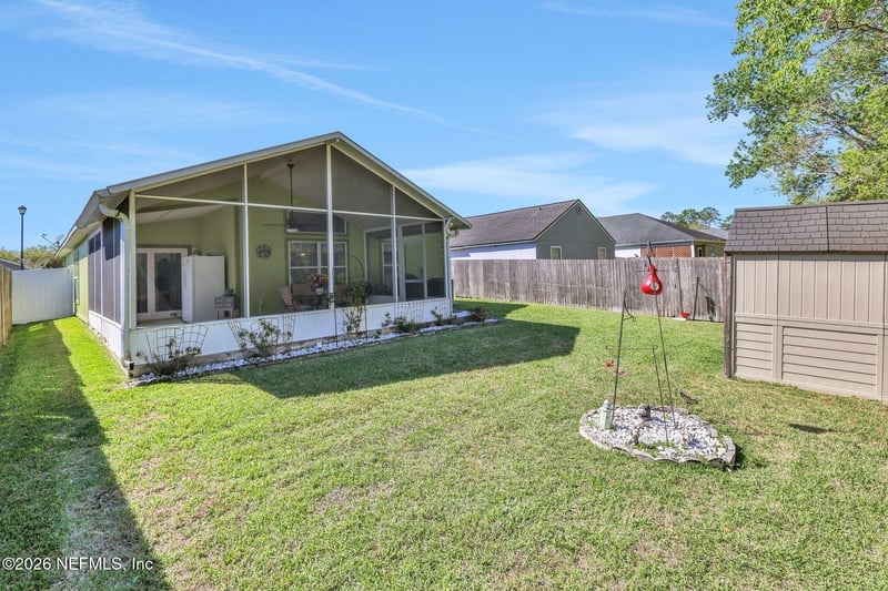 3071 Wavering Ln, Middleburg, FL 32068