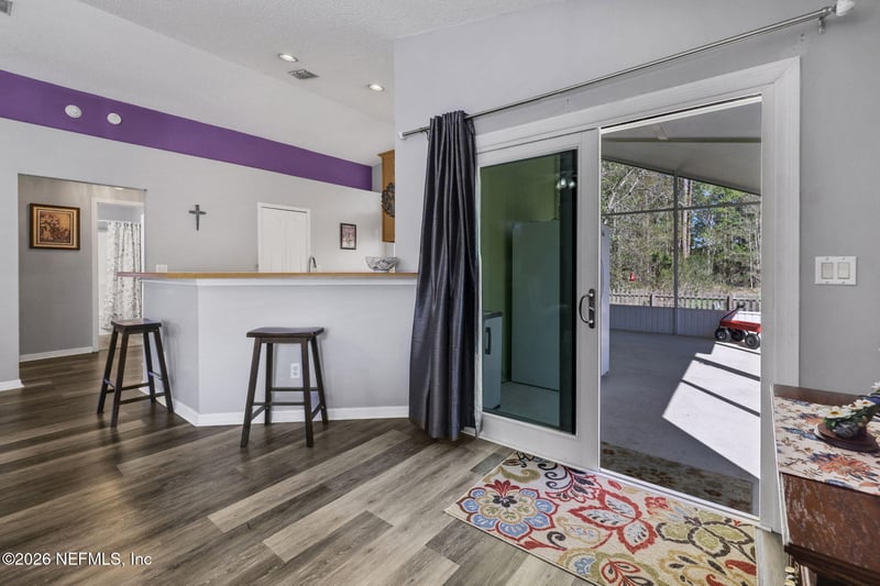 3071 Wavering Ln, Middleburg, FL 32068