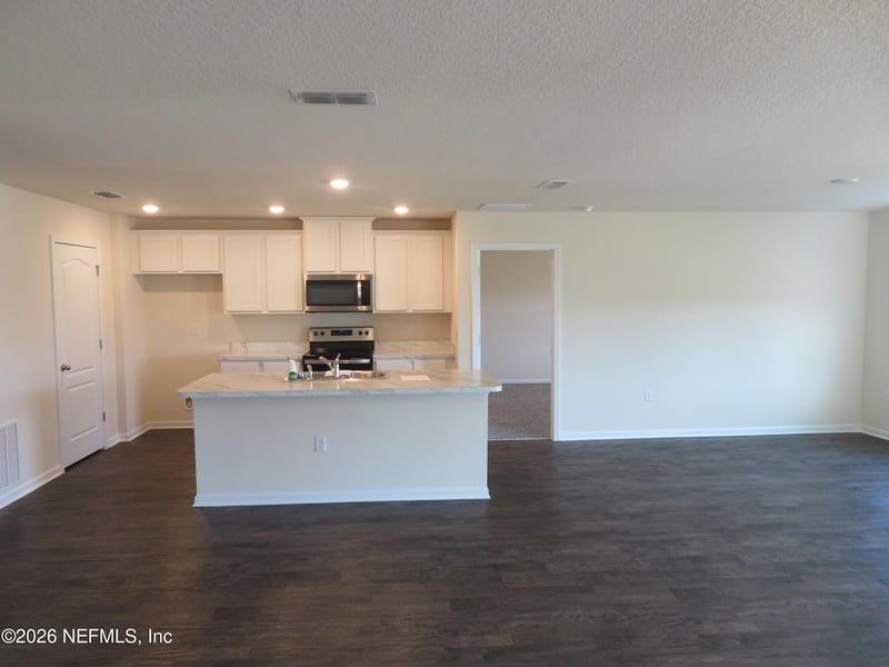 2678 Oak Stream Dr, Green Cove Springs, FL 32043