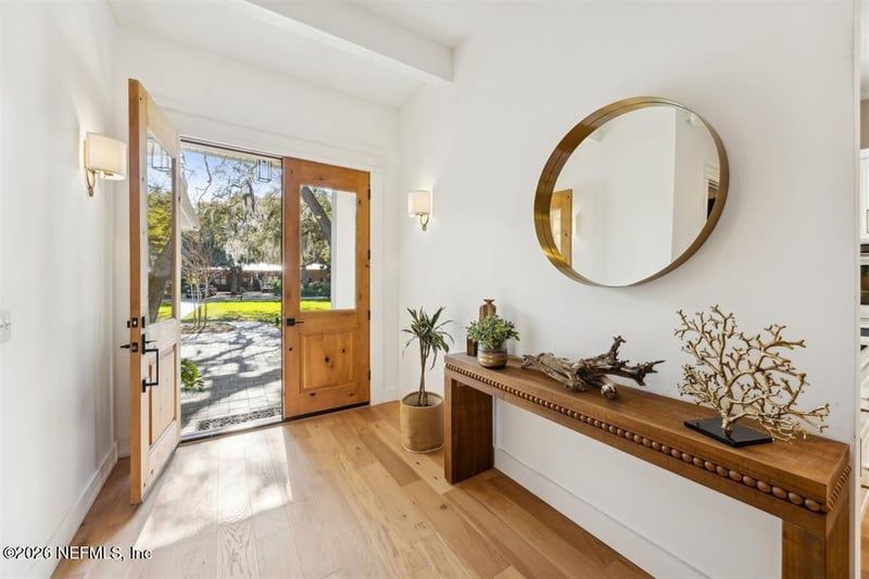 2415 Los Robles Dr, Fernandina Beach, FL 32034