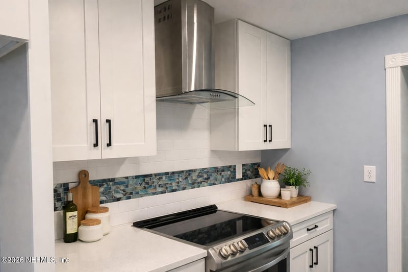 2034 Monteau Dr, Jacksonville, FL 32210