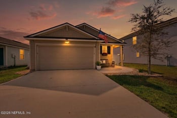 6111 Bucking Bronco Dr, Jacksonville, FL 32234