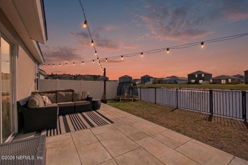 6111 Bucking Bronco Dr, Jacksonville, FL 32234