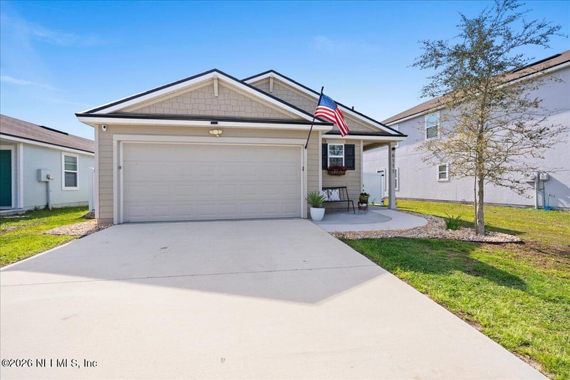 6111 Bucking Bronco Dr, Jacksonville, FL 32234