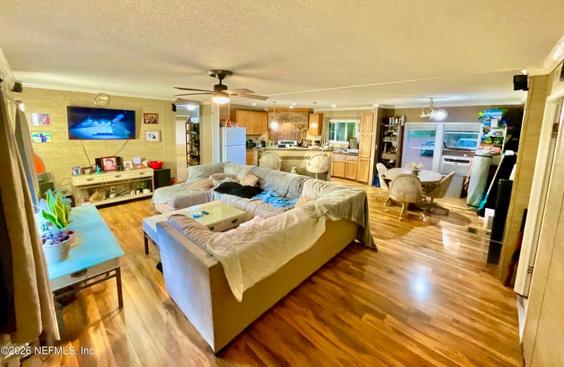 1837 State Road 20, Hawthorne, FL 32640