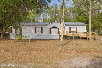 11902 Faye Rd, Macclenny, FL 32063
