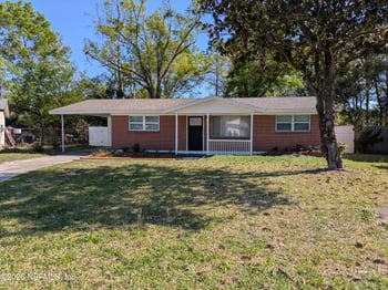 6978 Robert F Kennedy Cir, Jacksonville, FL 32209