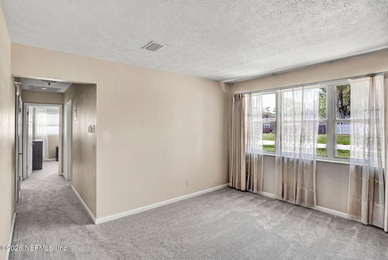 3223 Skipper Ln, Jacksonville, FL 32216