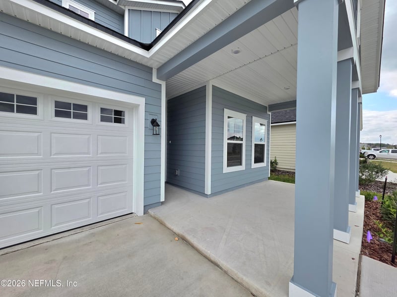 3560 Americana Dr, Green Cove Springs, FL 32043