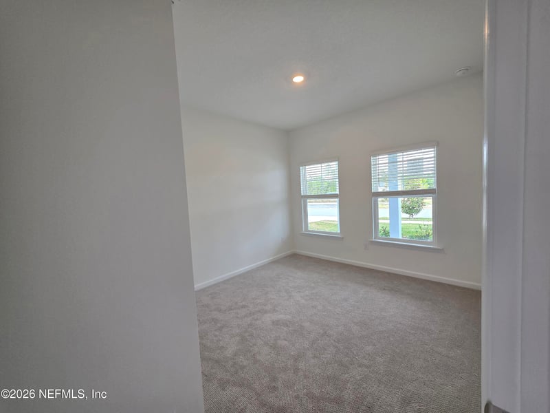 3560 Americana Dr, Green Cove Springs, FL 32043