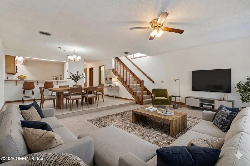 751 Egret Bluff Ln, Jacksonville, FL 32211