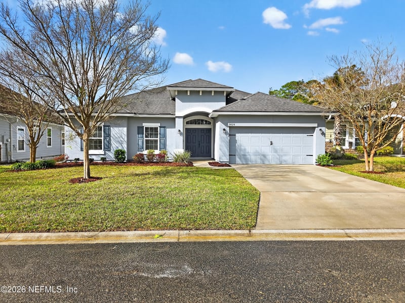3824 Hammock Bluff Dr, Jacksonville, FL 32226