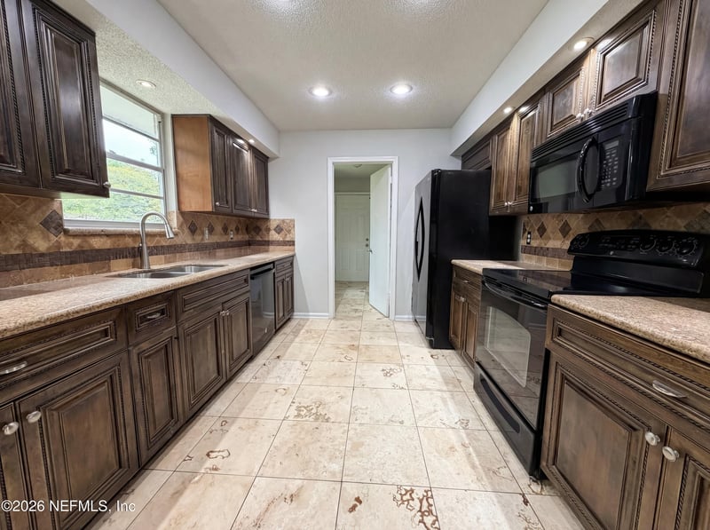 606 Gulfstream Trl, Orange Park, FL 32073