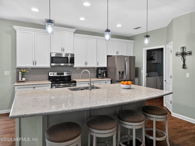 3824 Hammock Bluff Dr, Jacksonville, FL 32226