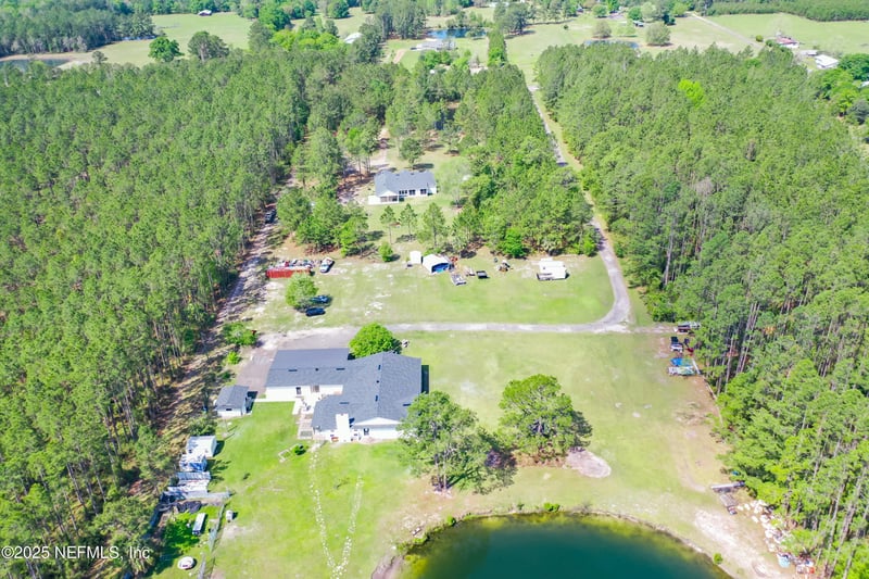 26504 Sheared Stokes Rd, Hilliard, FL 32046