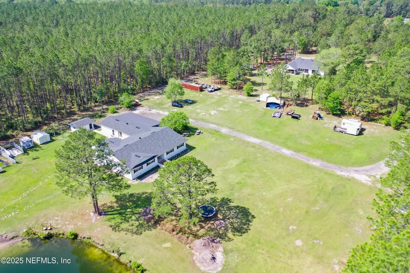 26504 Sheared Stokes Rd, Hilliard, FL 32046