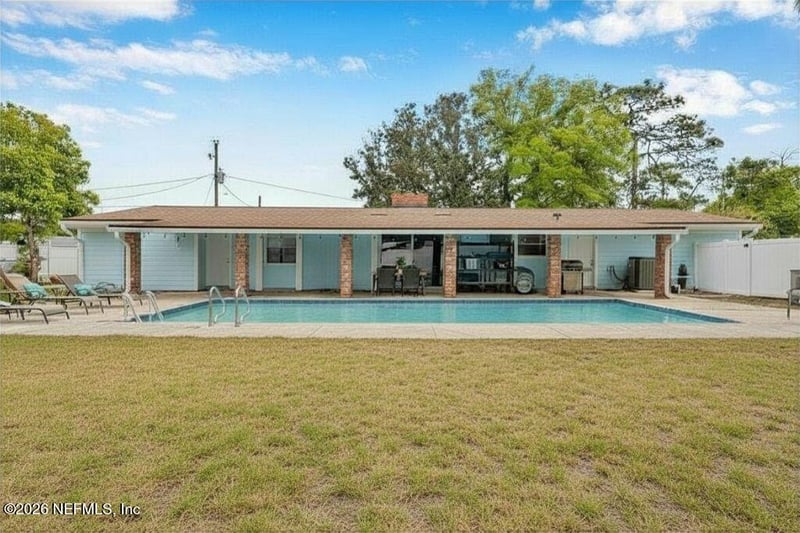 892 Trinidad Rd, Jacksonville, FL 32216