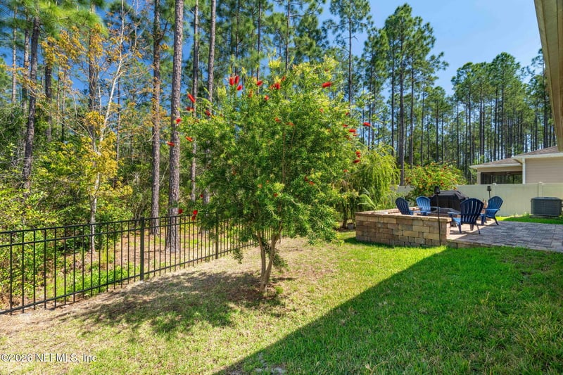 10013 Blossom Creek Ln, Jacksonville, FL 32222