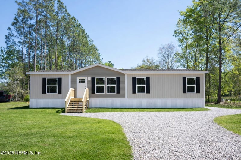 10101 Co Rd 127, Glen St Mary, FL 32040