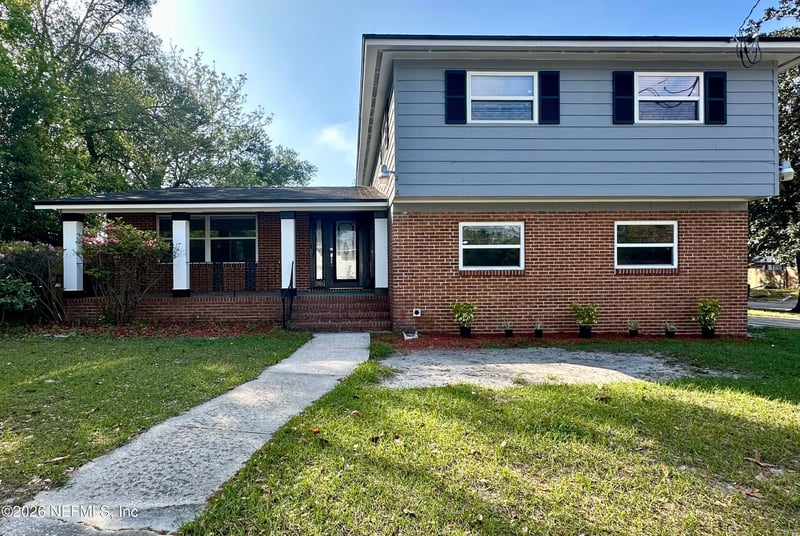 8044 Renault Dr, Jacksonville, FL 32244