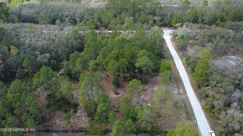 519 5th St, Satsuma, FL 32189