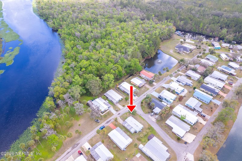 143 Bayou Dr, Satsuma, FL 32189