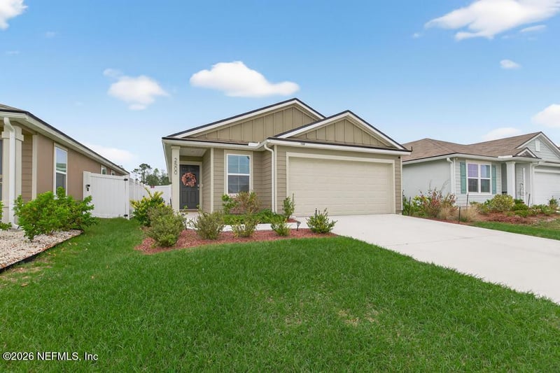 2500 Falling Star Ln, Green Cove Springs, FL 32043