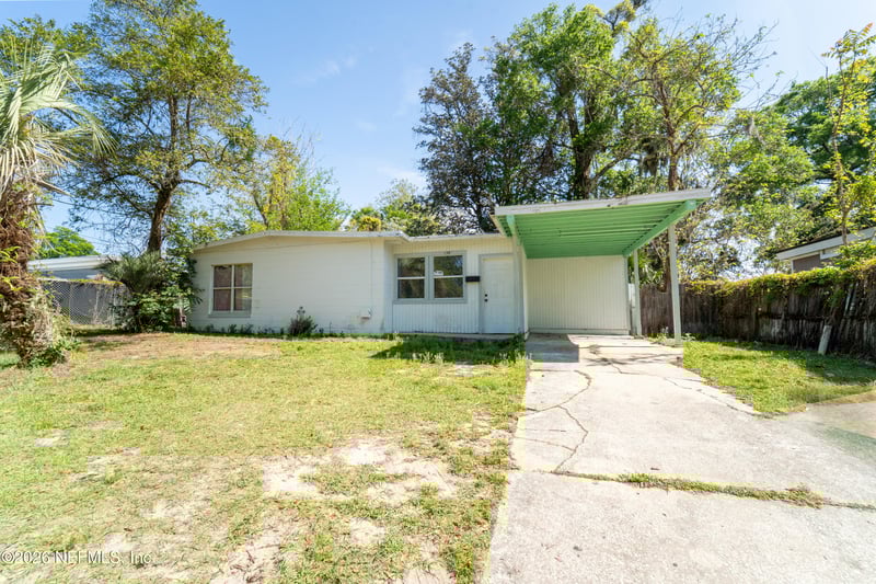 1387 Griflet Rd, Jacksonville, FL 32211