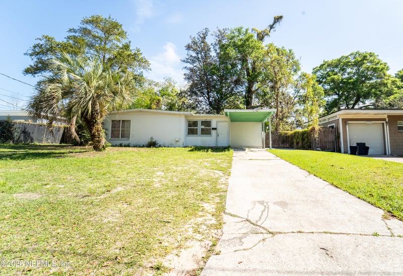 1387 Griflet Rd, Jacksonville, FL 32211