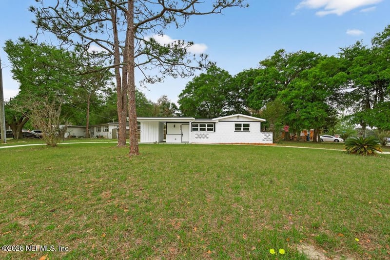 2934 Stonehurst Rd, Jacksonville, FL 32277