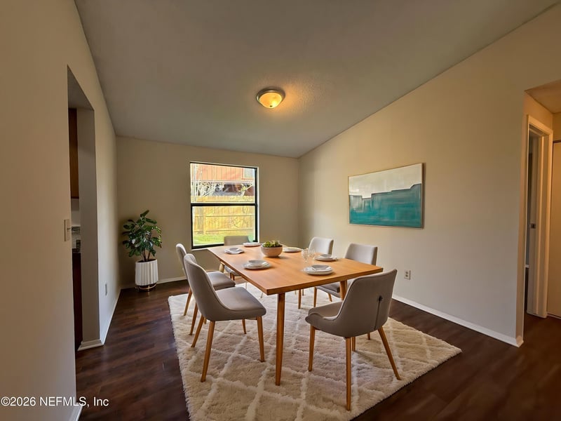 7193 Eagles Perch Dr, Jacksonville, FL 32244