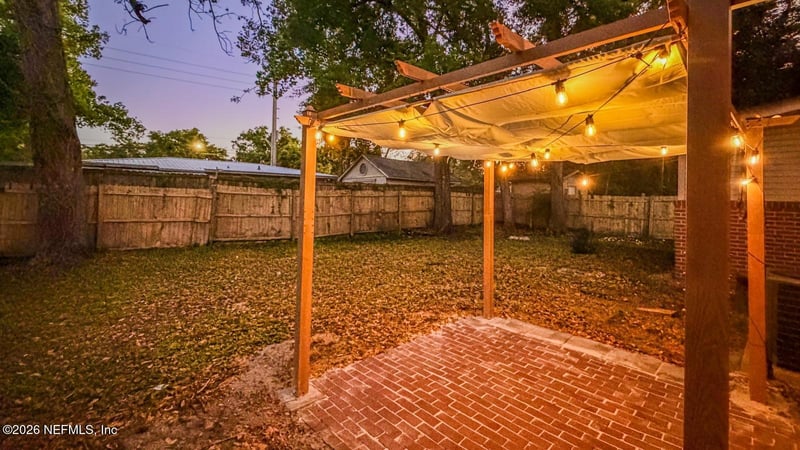 6014 Woodside Dr, Jacksonville, FL 32210