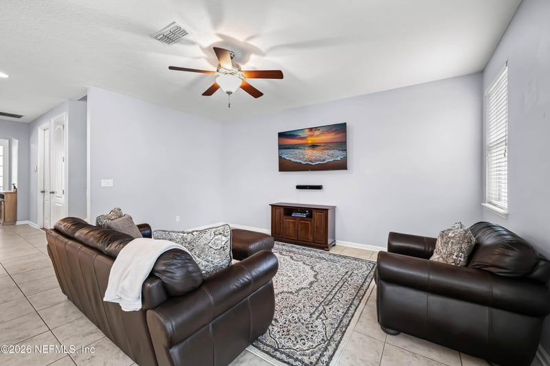 12094 Wynnfield Lakes Cir, Jacksonville, FL 32246