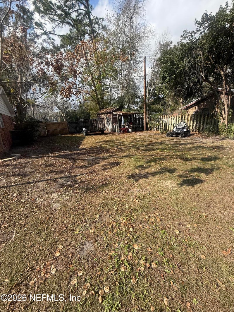 698 Gene Dr, Starke, FL 32091