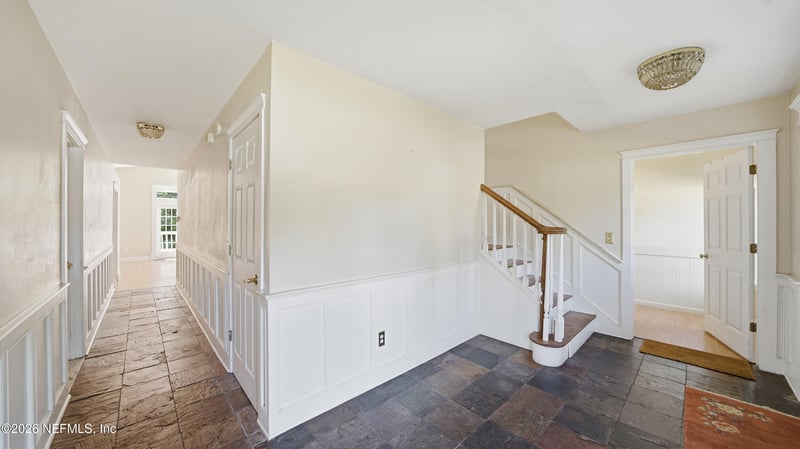 2216 Brentfield Rd, Jacksonville, FL 32225